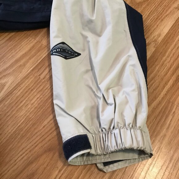 Columbia Med Womens Packable Storm-Dry Waterproof Breathable Jacket Beige Black - Picture 5 of 16